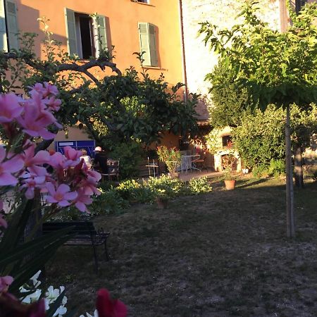 Les Lauriers Bed & Breakfast Camps-la-Source Eksteriør bilde
